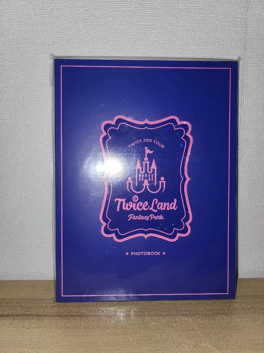 TWICEフォトブック - TWICELAND TWICELANDファンタジーパーク （未開封)